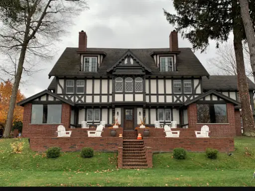 A welcoming home perfect for McCandless Plumbing & Excavation&rsquo;s sewer repair services in a friendly neighborhood.