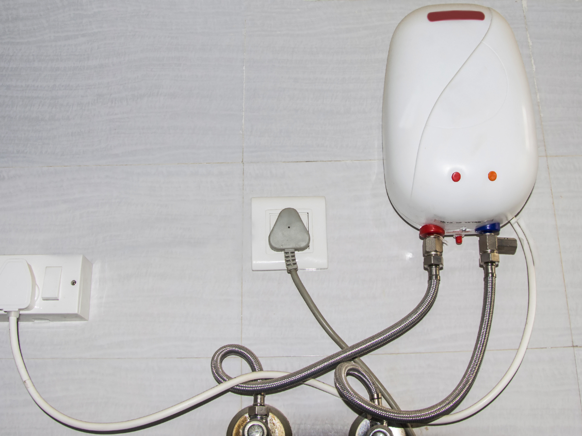 A McCandless Plumbing & Excavation water heater is safely installed and ready for use in homes needing plumbing or excavation service.